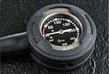 Bism TITANIUM COMPACT GAUGE 2