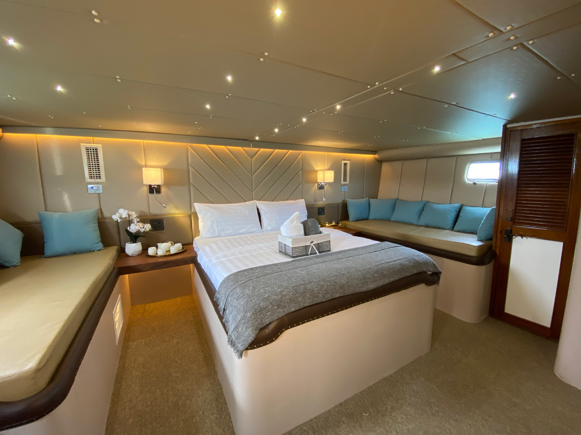 King Yachts "Siam Princess"  
