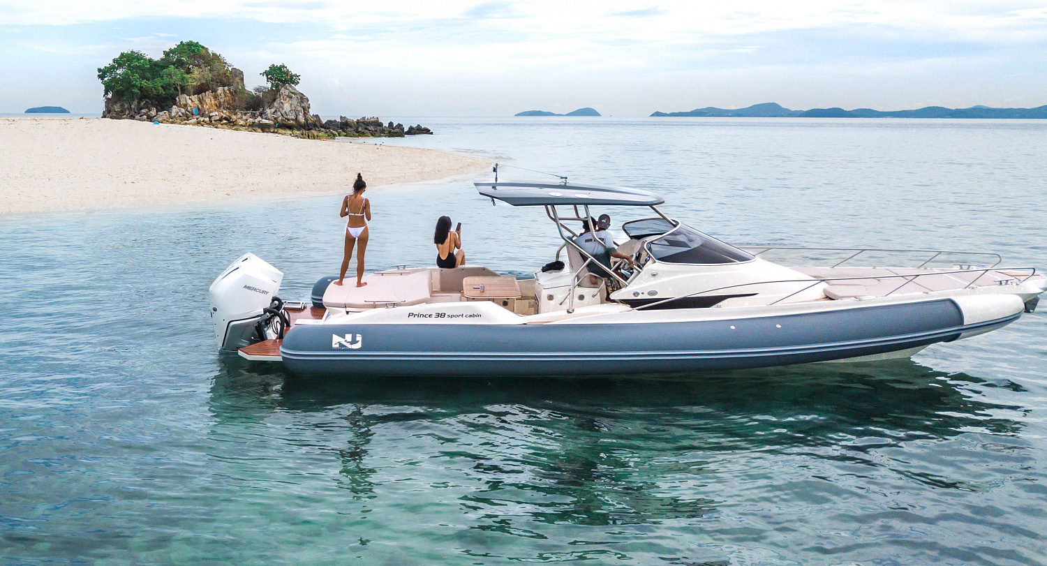 Prince 38 Sport Cabin "TIGER LILY"