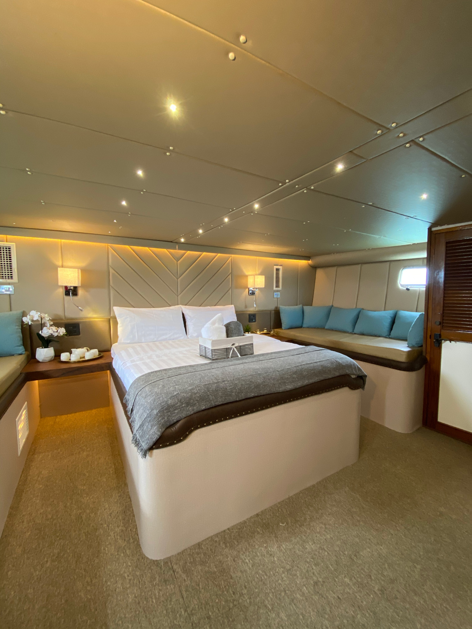 King Yachts "Siam Princess"  