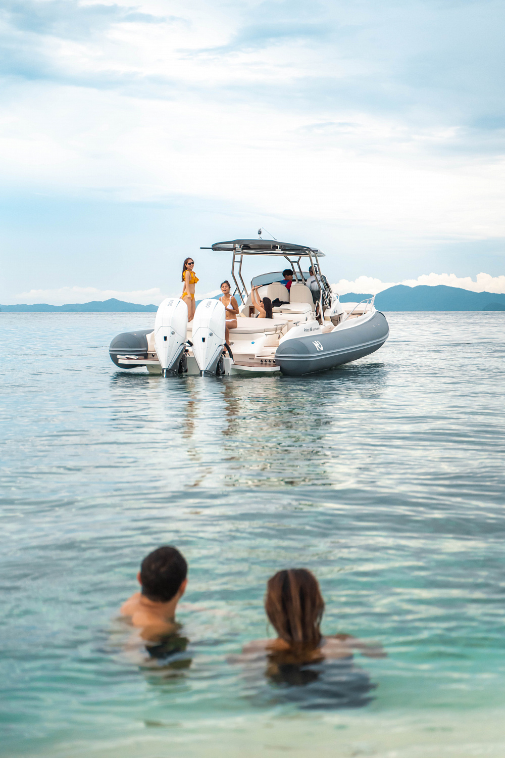 Prince 38 Sport Cabin "TIGER LILY"